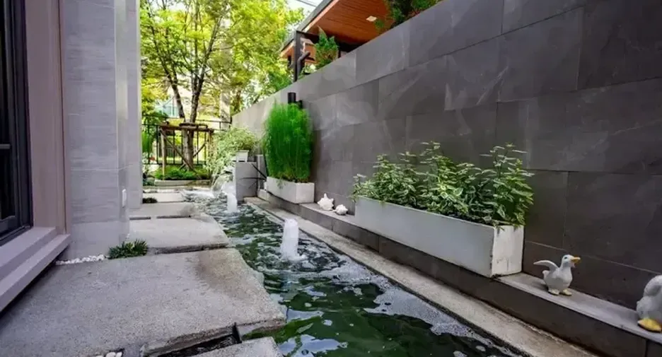 Casa en venta de 4 habitaciones en Pak Kret, Nonthaburi