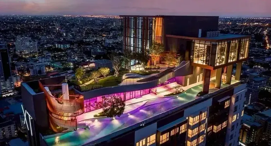 À vendre 1 chambre condo à Huai Khwang, Bangkok