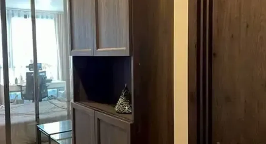 À vendre 1 chambre condo à Huai Khwang, Bangkok