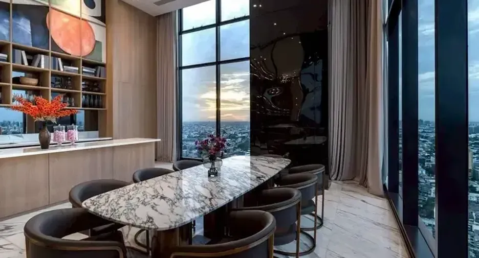 À vendre 1 chambre condo à Huai Khwang, Bangkok