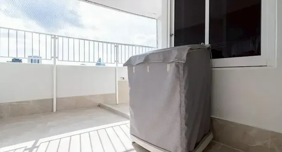 For rent 3 bedrooms condo in Watthana, Bangkok