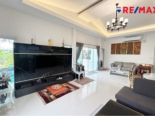Haus zum Kauf mit 3 Zimmer in Bang Lamung, Chonburi