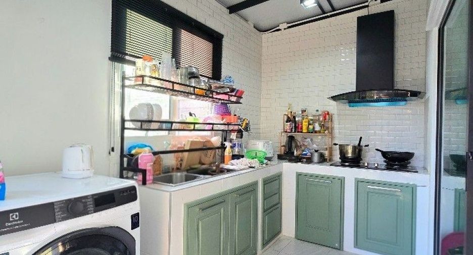 À vendre 3 chambres maison à Phra Samut Chedi, Samut Prakan