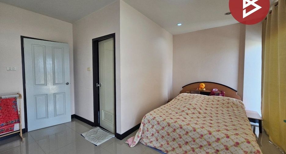 Gewerbefläche zum Kauf mit 3 Zimmer in Bang Phli, Samut Prakan