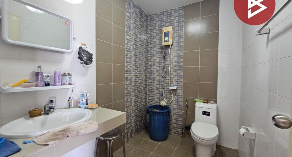 Gewerbefläche zum Kauf mit 3 Zimmer in Bang Phli, Samut Prakan
