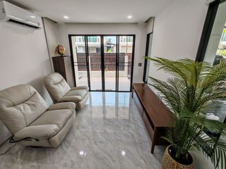 Casa en alquiler y en venta de 3 habitaciones en Mueang Chiang Mai, Chiang Mai