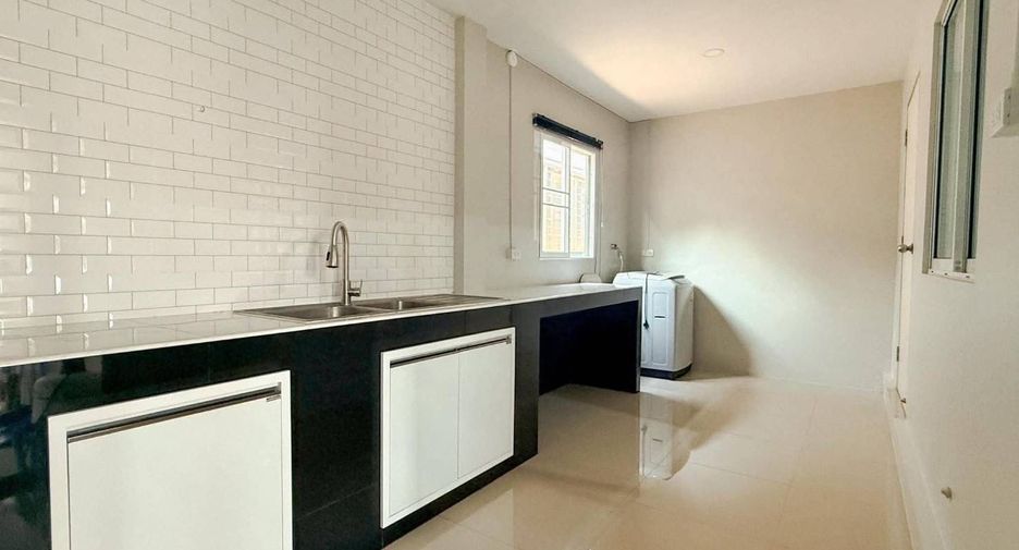For sale 3 bedrooms house in San Sai, Chiang Mai