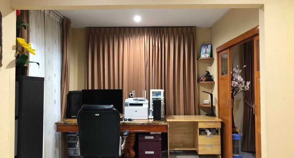 出租 3 卧室 独立屋 在 Suan Luang, 曼谷