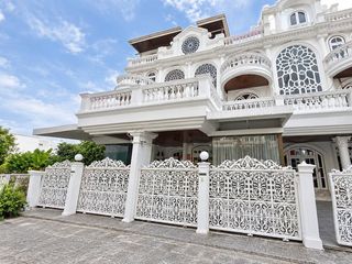 À vendre 5 chambres maison à Watthana, Bangkok