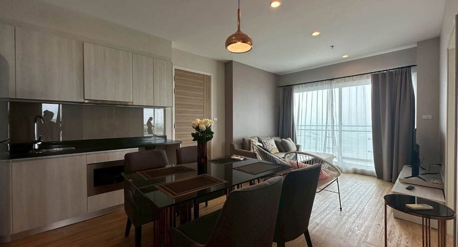 À louer 2 chambres condo à Si Racha, Chonburi