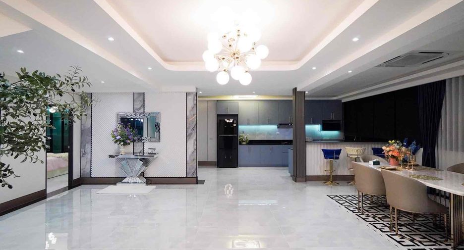 À vendre 4 chambres maison à Bang Lamung, Chonburi