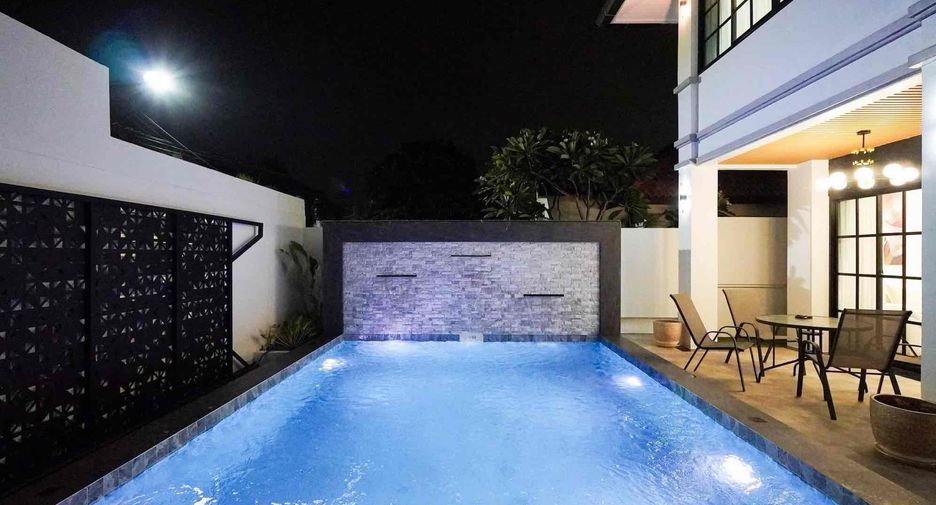 À vendre 4 chambres maison à Bang Lamung, Chonburi