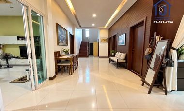 À vendre 3 chambres maison à Wang Thonglang, Bangkok