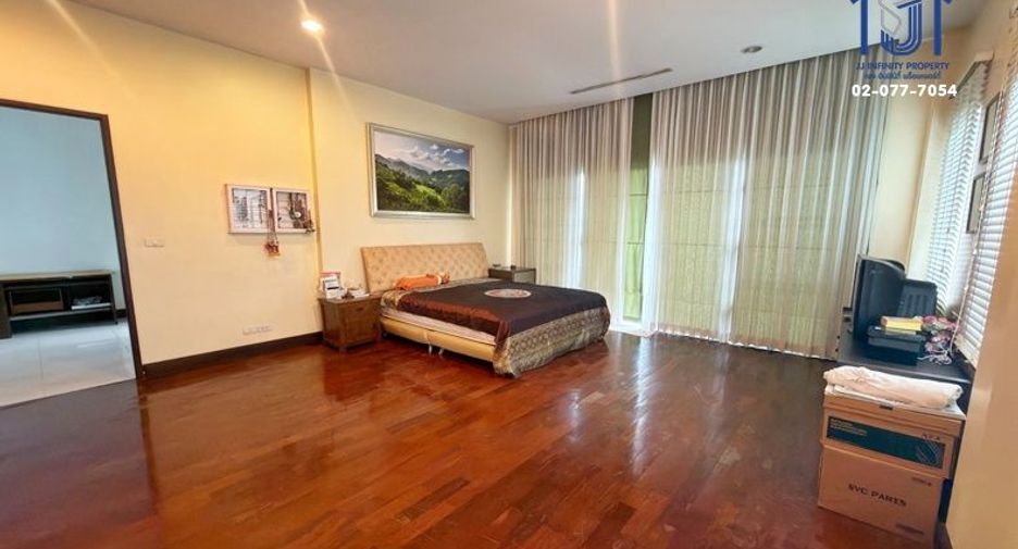 À vendre 3 chambres maison à Wang Thonglang, Bangkok