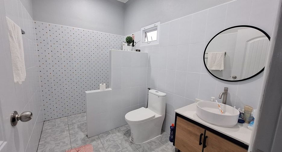 For sale 28 bedrooms retail Space in Mueang Udon Thani, Udon Thani