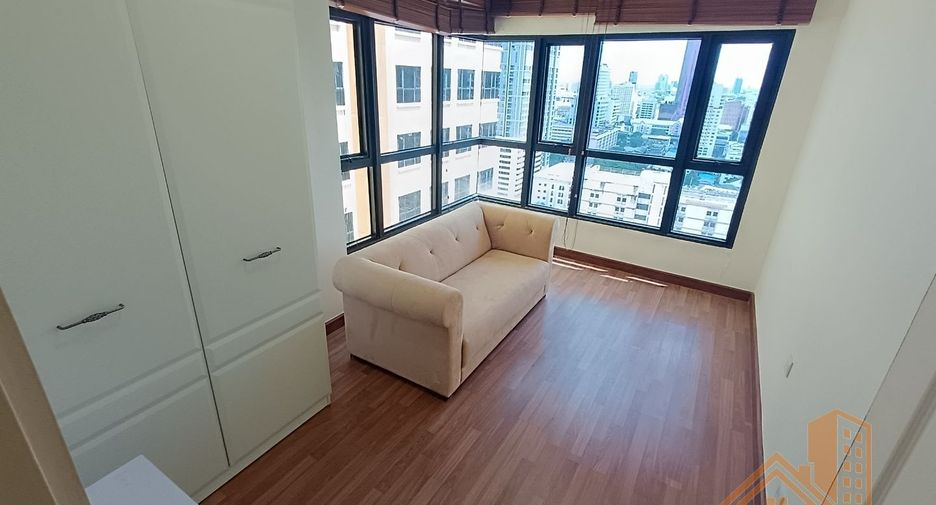 For sale 2 ベッドルーム condo in Phaya Thai, Bangkok