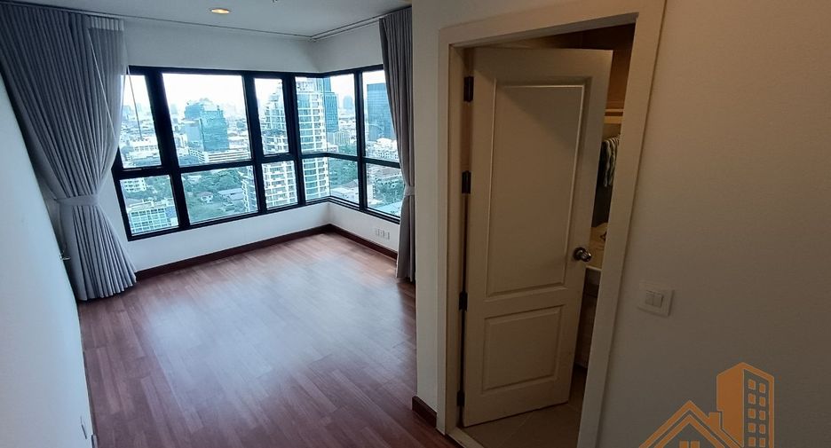 For sale 2 ベッドルーム condo in Phaya Thai, Bangkok