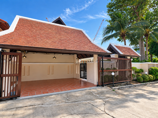 À vendre 5 chambres villa à Bang Lamung, Chonburi