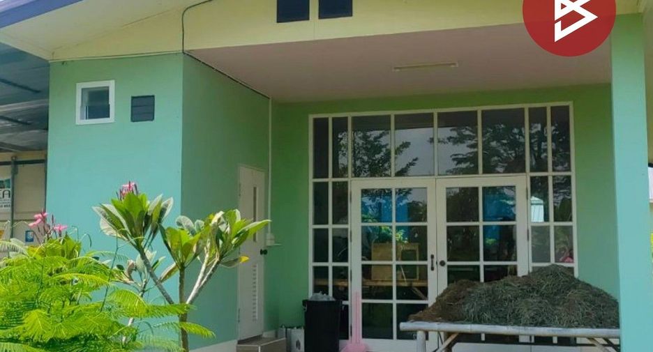 For sale 3 bedrooms house in Mueang Kamphaeng Phet, Kamphaeng Phet