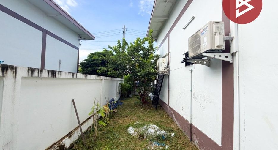 For sale 2 bedrooms house in Mueang Lop Buri, Lopburi