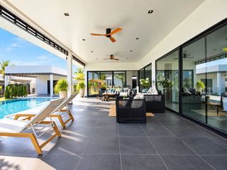 For sale 3 bedrooms villa in Hua Hin, Prachuap Khiri Khan