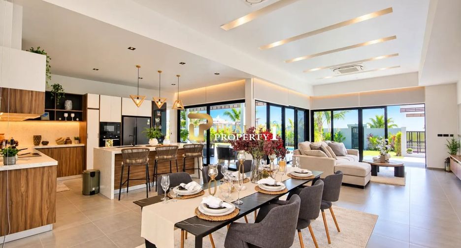 For sale 3 bedrooms villa in Hua Hin, Prachuap Khiri Khan