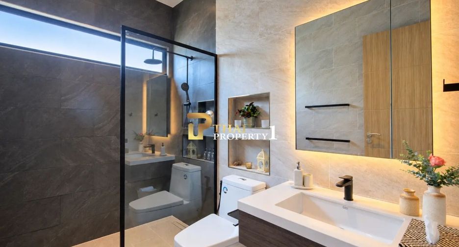 For sale 3 bedrooms villa in Hua Hin, Prachuap Khiri Khan