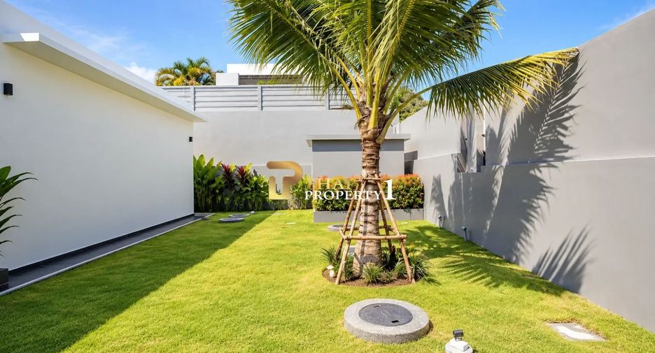 For sale 3 bedrooms villa in Hua Hin, Prachuap Khiri Khan