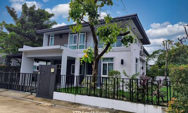 For rent and for sale 4 bedrooms house in Bang Phli, Samut Prakan