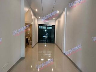 For rent 3 bedrooms townhouse in Lat Phrao, Bangkok