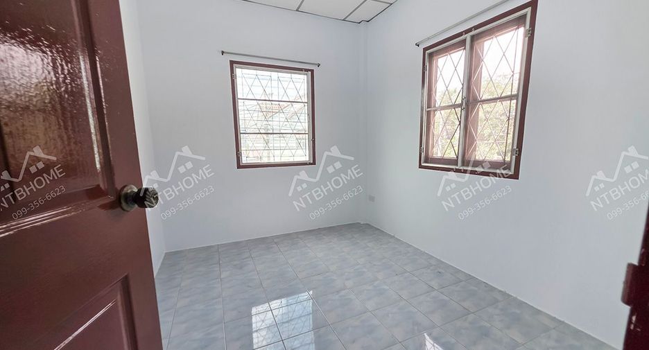 Casa adosada en venta de 3 habitaciones en Bang Bua Thong, Nonthaburi