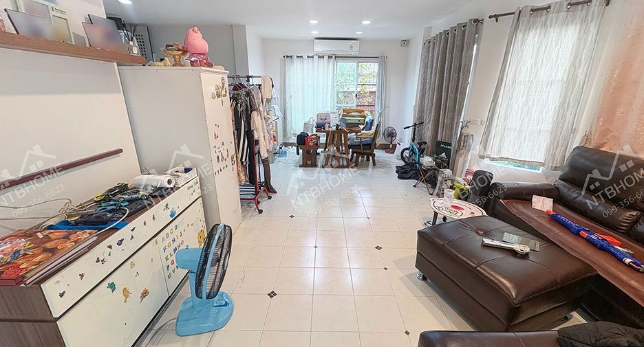 Casa en venta de 4 habitaciones en Pak Kret, Nonthaburi