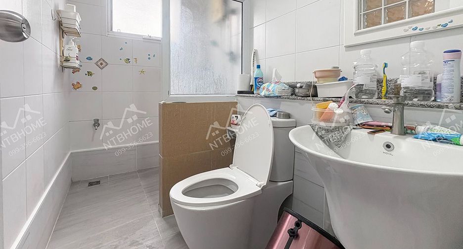 Casa en venta de 4 habitaciones en Pak Kret, Nonthaburi