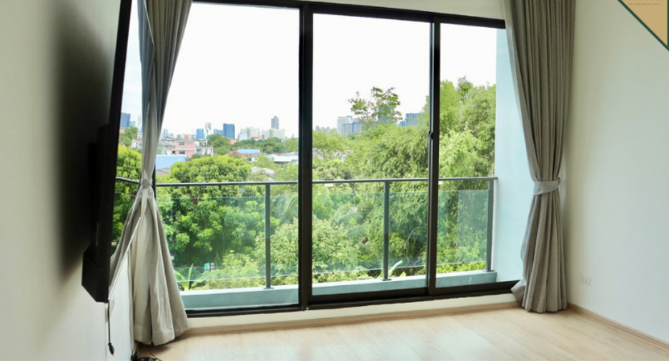 Casa adosada en venta de 4 habitaciones en Suan Luang, Bangkok
