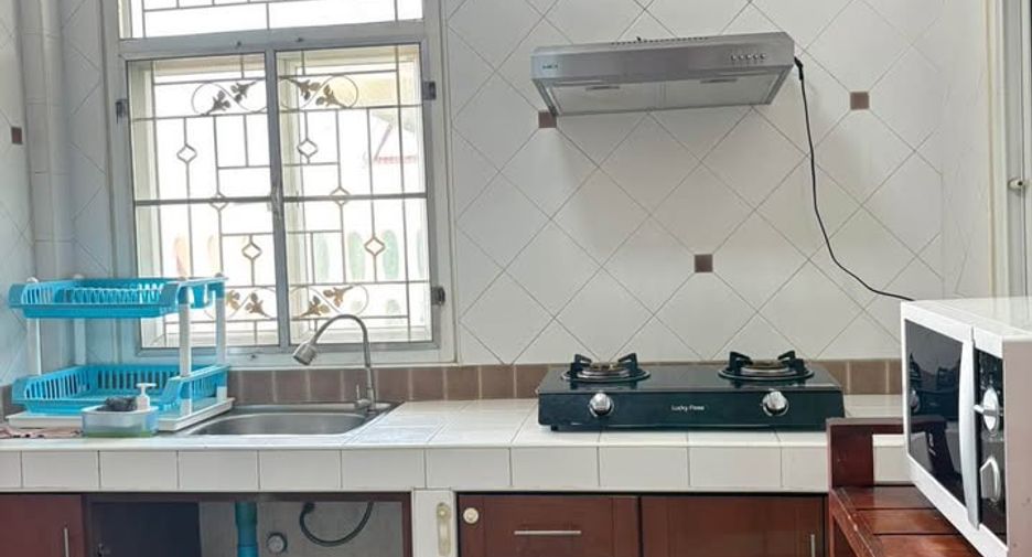 For rent 2 bedrooms condo in Bang Lamung, Chonburi