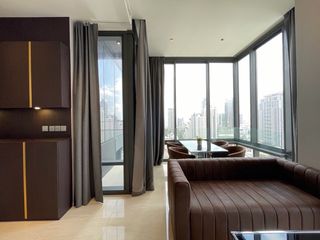 For rent 2 bedrooms condo in Bang Rak, Bangkok
