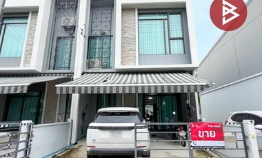 Casa adosada en venta de 3 habitaciones en Bang Yai, Nonthaburi
