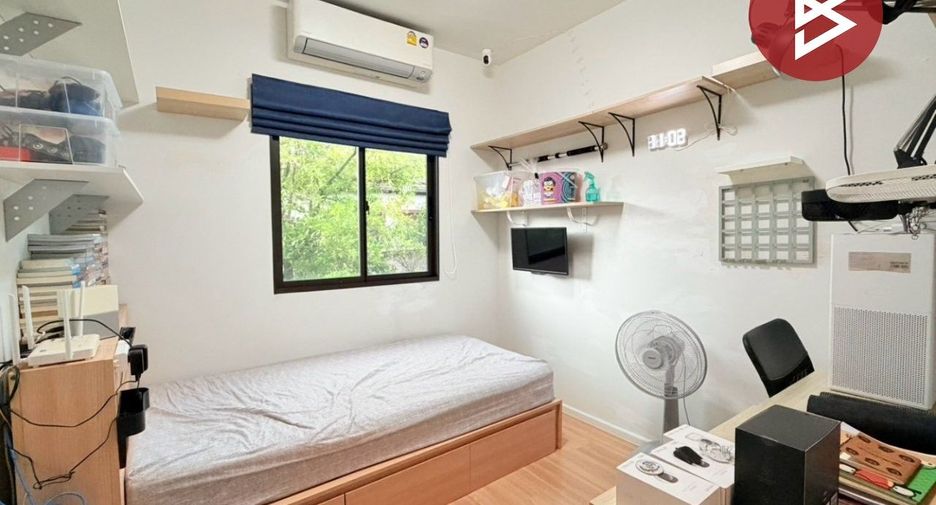 Casa adosada en venta de 3 habitaciones en Bang Yai, Nonthaburi