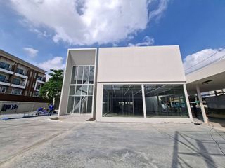 For rent retail Space in Prawet, Bangkok