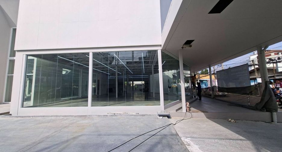 For rent retail Space in Prawet, Bangkok
