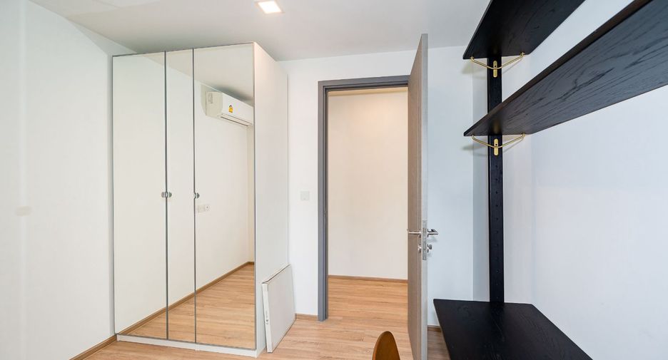 For rent 2 ベッドルーム condo in Watthana, Bangkok