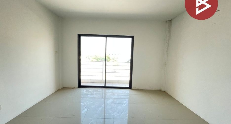 For rent and for sale 4 bedrooms retail Space in Mueang Chon Buri, Chonburi