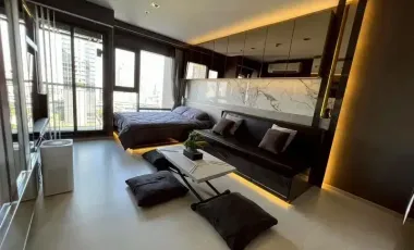 出售 公寓 公寓 在 Khlong Toei, 曼谷