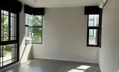 À vendre 8 chambres maison à Prawet, Bangkok