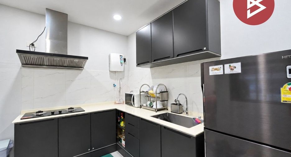 For sale 3 bedrooms townhouse in Mueang Nonthaburi, Nonthaburi