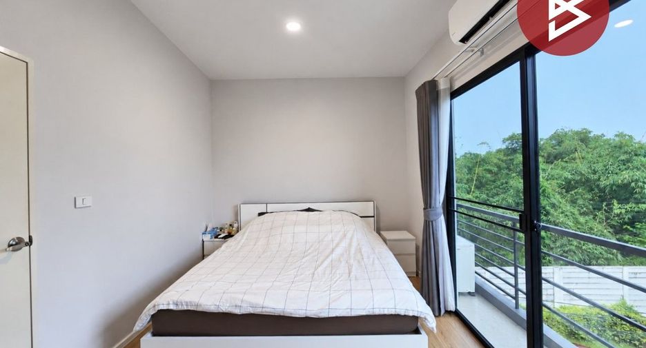 For sale 3 bedrooms townhouse in Mueang Nonthaburi, Nonthaburi
