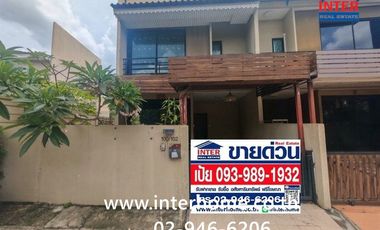 For sale 2 bedrooms townhouse in Saphan Sung, Bangkok