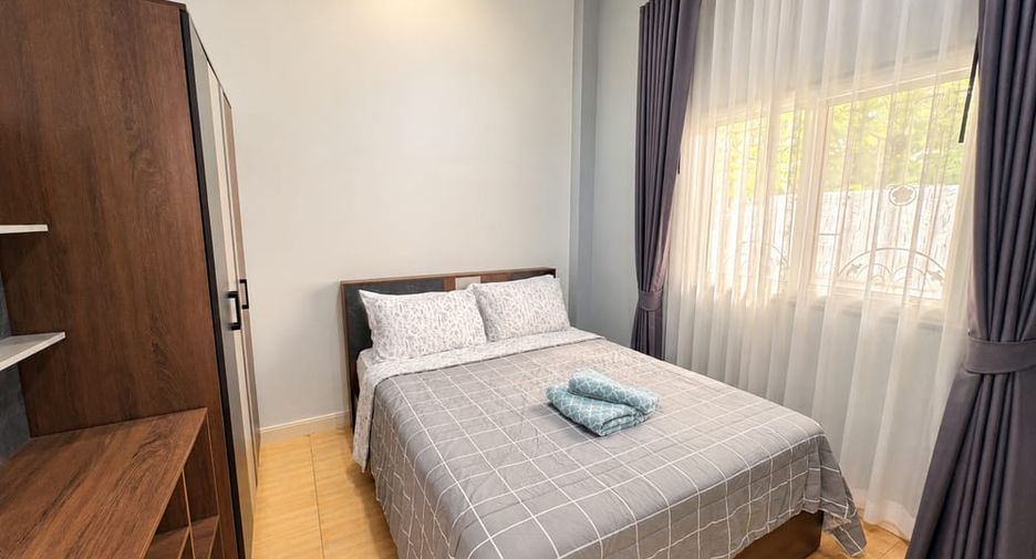 For rent 3 bedrooms villa in Bang Lamung, Chonburi