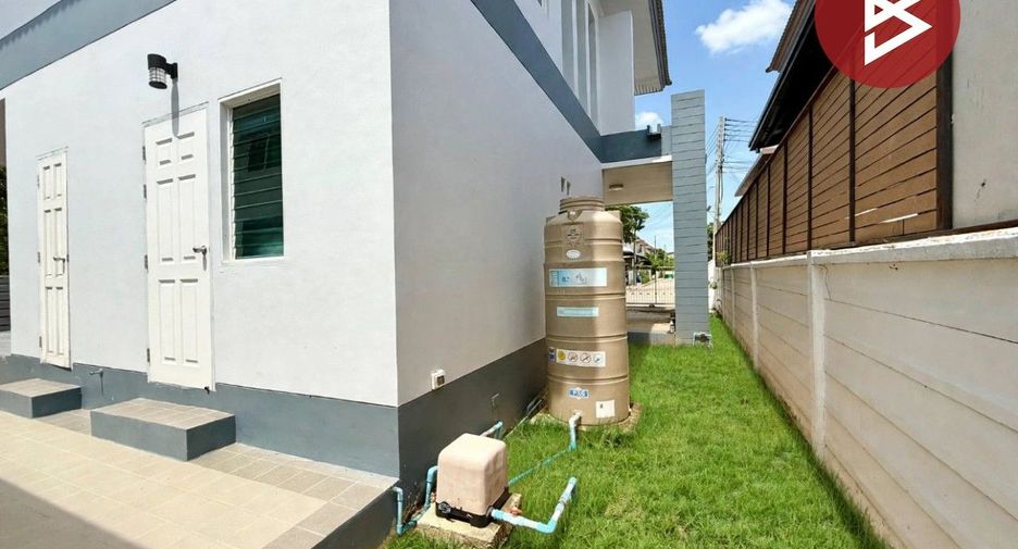 出售 3 卧室 独立屋 在 Sam Phran, Nakhon Pathom