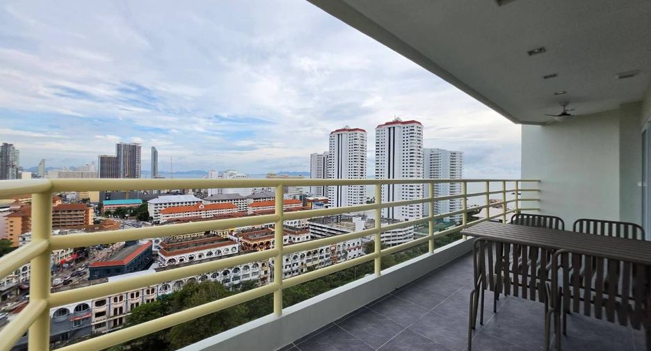 For rent 2 bedrooms condo in Bang Lamung, Chonburi